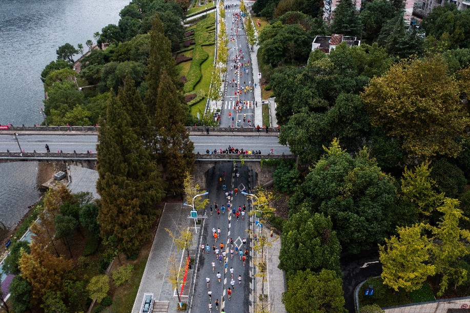 &ldquo;奔跑&rdquo;背后的產(chǎn)業(yè)力量