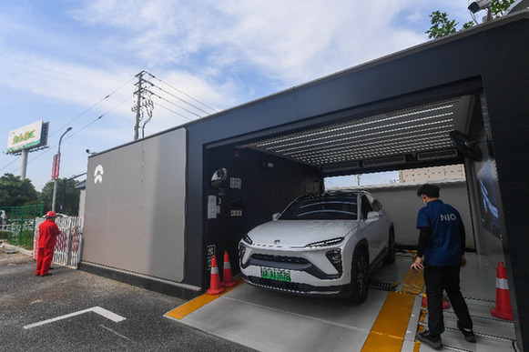 企業(yè)忙布局　換電&ldquo;喚&rdquo;標準&mdash;&mdash;新能源車換電行業(yè)發(fā)展觀察