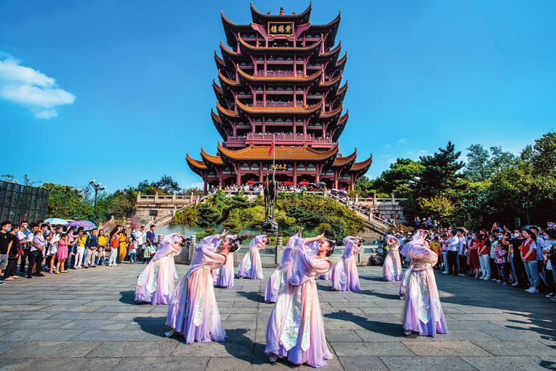 文旅市場回暖 需求多元化促行業(yè)轉型升級