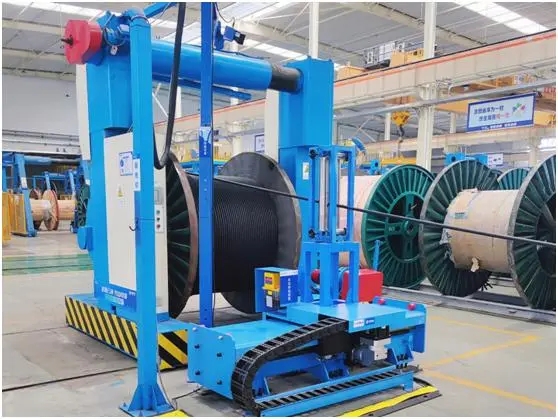 第一現(xiàn)場(chǎng)丨數(shù)據(jù)成為新生產(chǎn)要素&mdash;&mdash;重慶力促工業(yè)企業(yè)數(shù)字化轉(zhuǎn)型見聞