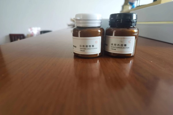 315觀察｜警惕化妝品小樣藏&ldquo;貓膩&rdquo;