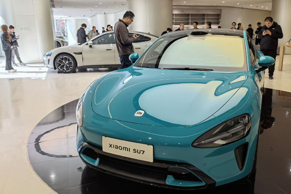 新能源汽車&ldquo;由大到強&rdquo;還要邁過幾道坎？