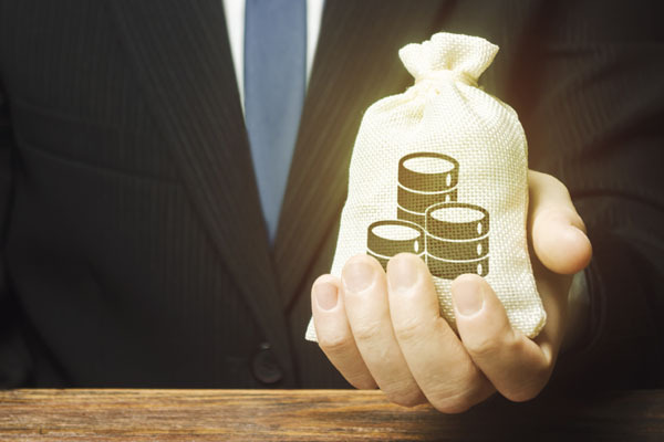 &ldquo;破銅爛鐵&rdquo;換補助　條件不夠錢開路