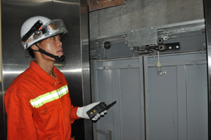 電梯&ldquo;吃人&rdquo;慘劇頻發(fā)暴露維保市場黑洞