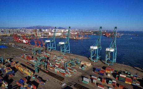 秦皇島港：&ldquo;黑色&rdquo;能源口岸開(kāi)啟綠色轉(zhuǎn)型新引擎