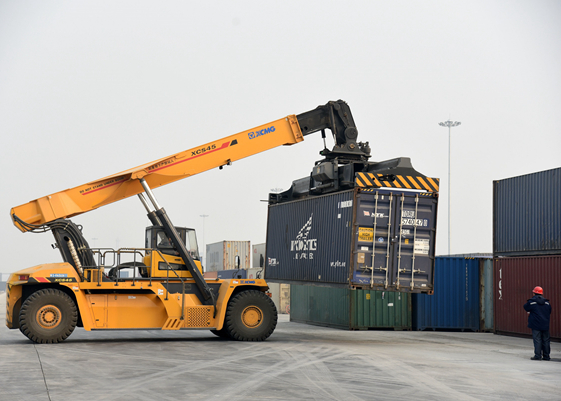 &ldquo;齊魯號(hào)&rdquo;班列構(gòu)筑歐亞聯(lián)通&ldquo;新絲路&rdquo;